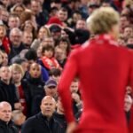 リバプール2-1サウサンプトン：アルネ・スロットが「馬鹿なレッドカード」を批判